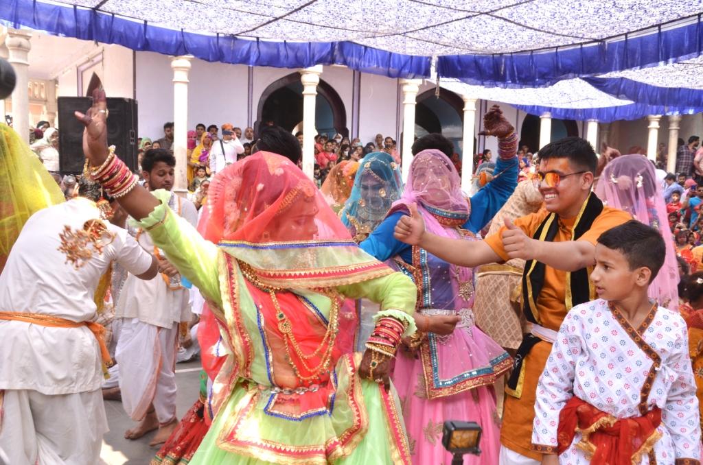 नंदगांव फाग आमन्त्रं होली